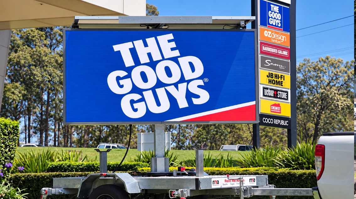 Portable digital advertising trailer